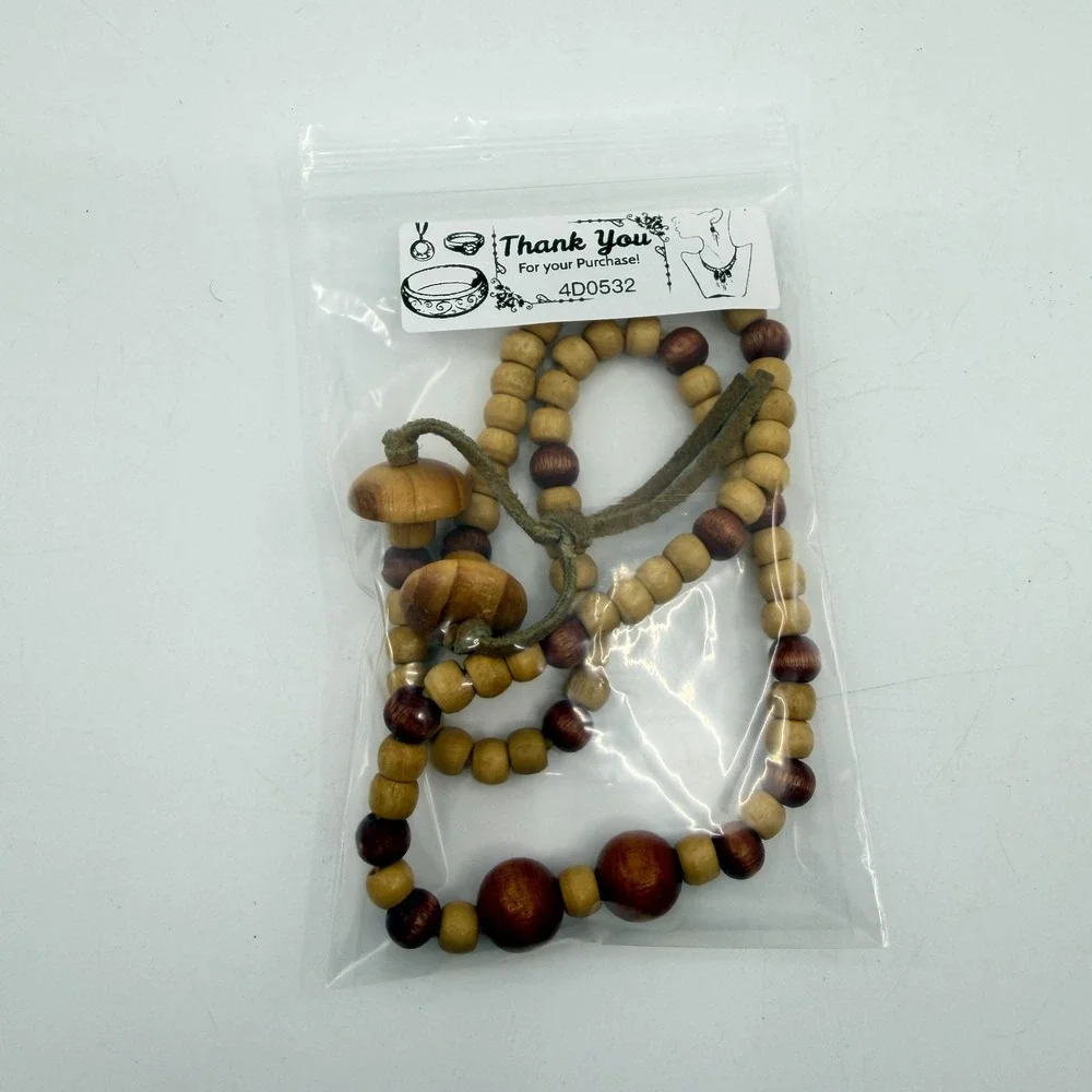 N/A earthy necklace